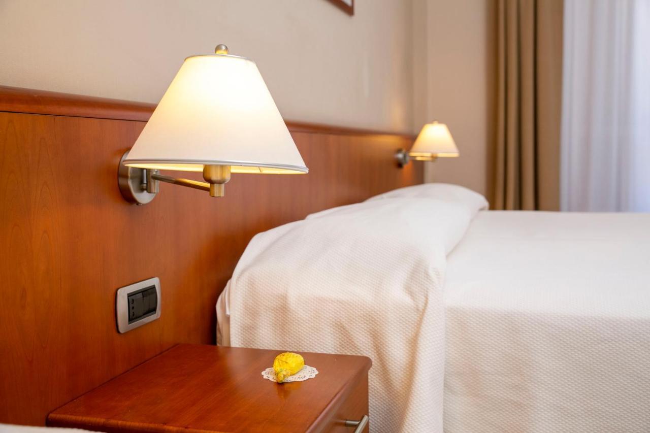 Hotel Pietra Di Luna Maiori Luaran gambar